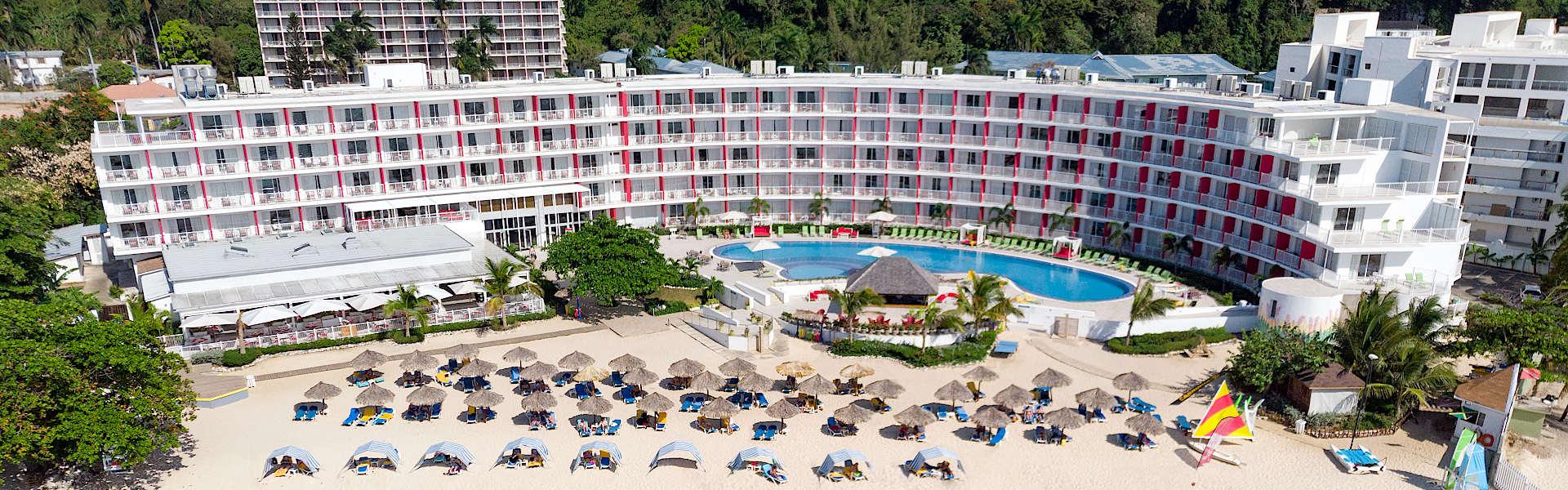 Grand Decameron Cornwall Beach, A Trademark All Inclusive Montego Bay Grand Decameron Cornwall Beach, A Trademark All Inclusive Montego Bay