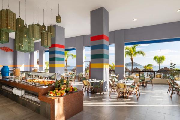 Restaurante Decameron La Marina, Ramada All Inclusive Rincón de Guayabitos Restaurante Decameron La Marina, Ramada All Inclusive Rincón de Guayabitos