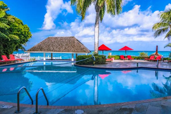 Piscina Grand Decameron Montego Beach, A Trademark All Inclusive Montego Bay Piscina Grand Decameron Montego Beach, A Trademark All Inclusive Montego Bay