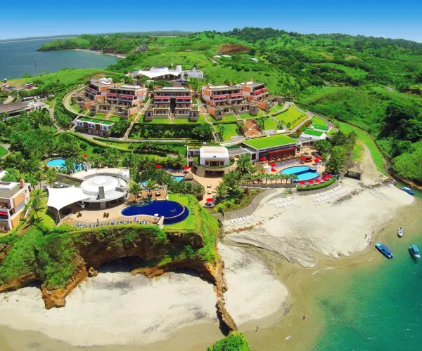 Royal Decameron Mompiche, A Trademark All Inclusive Decameron Marazul, A Ramada All Inclusive San Andrés Royal Decameron Mompiche, A Trademark All Inclusive Decameron Marazul, A Ramada All Inclusive San Andrés